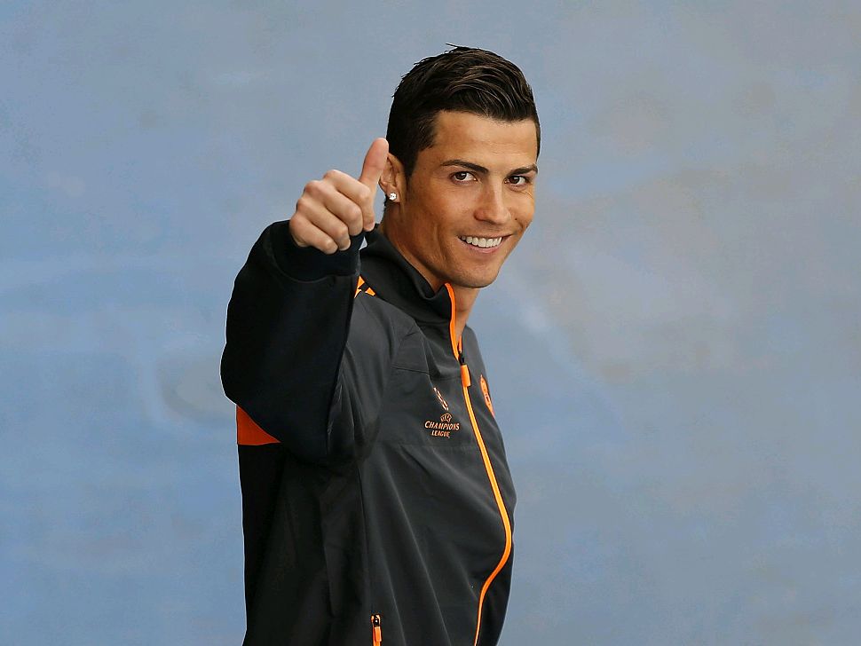 在德甲，没有哪次领先是安全的：比赛日势能两支德甲...（德甲赛场，领先从不保险：比赛日势能撬动两队走势）