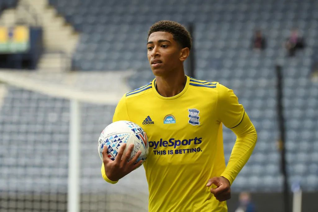 态度积极表现中等：谢尔基vs乌克兰个人集锦