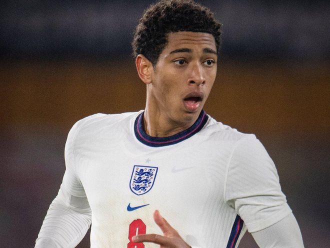 英超：曼联客场2-1击败莱斯特城