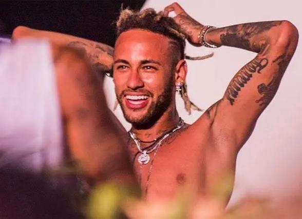 利物浦欧冠客场取分战平马竞（利物浦欧冠客场战平马竞收获一分）