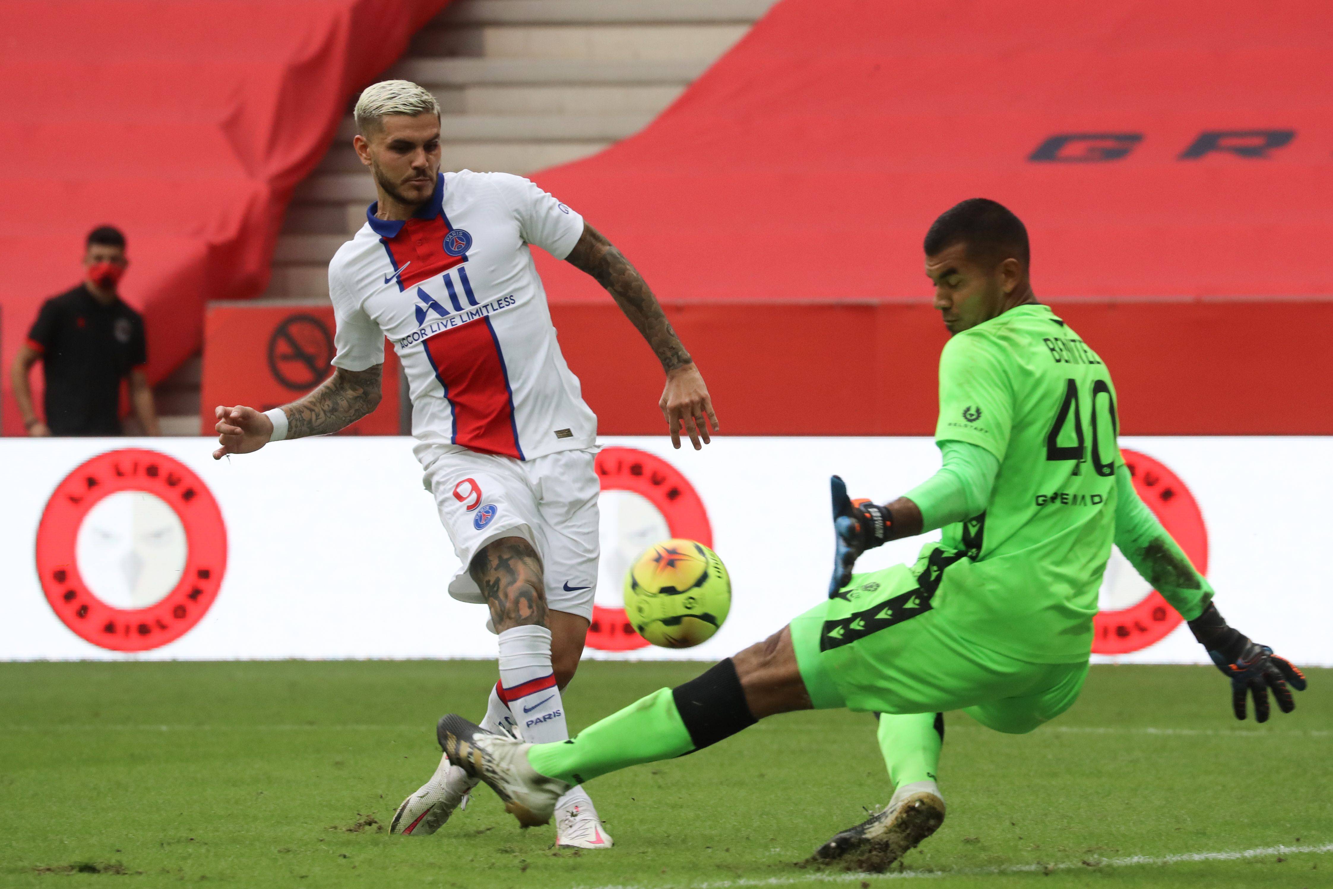 国足热身赛小胜乌兹别克斯坦