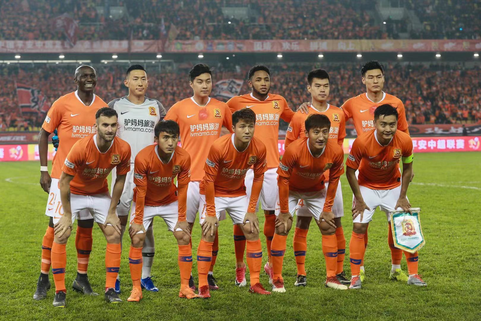 尤文图斯与利物浦有意邀请格纳布里明年夏天加盟