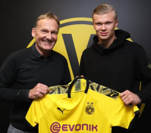 半场战报：奥地利U17 0-0日本U17，双方破门乏术