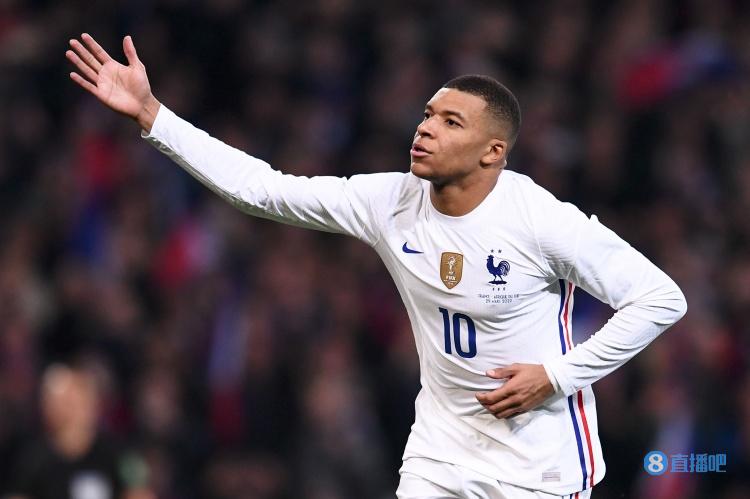 2-1，打爆日本张本智和，状态低迷连续丢分，邱党给对手上课