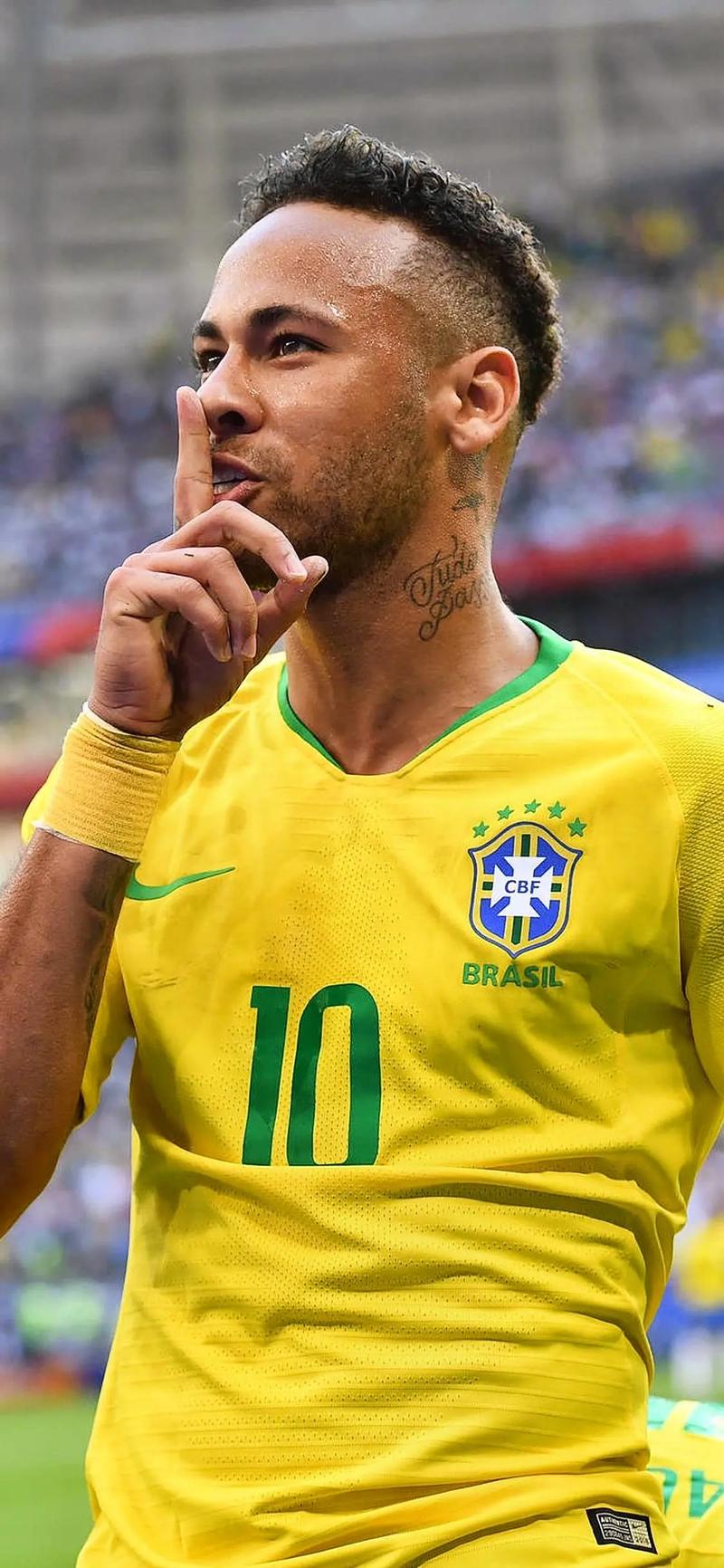 博尼：大胜是全队功劳；迪乌夫正在向所有人展示他的巨大价值